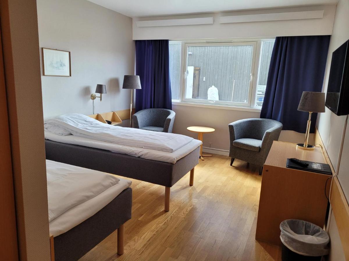 Dombas Hotel Luaran gambar